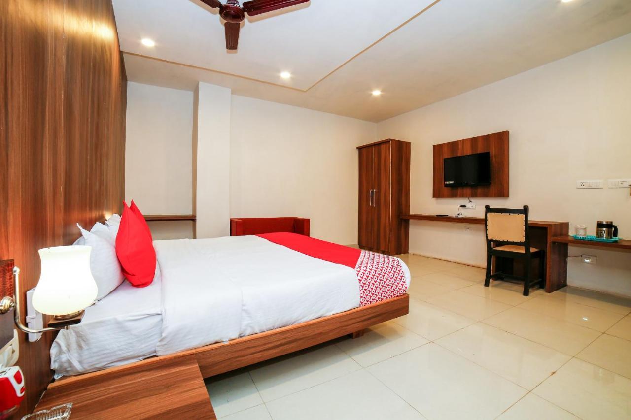 Oyo 35769 Hotel Rishabh Jhānsi Extérieur photo